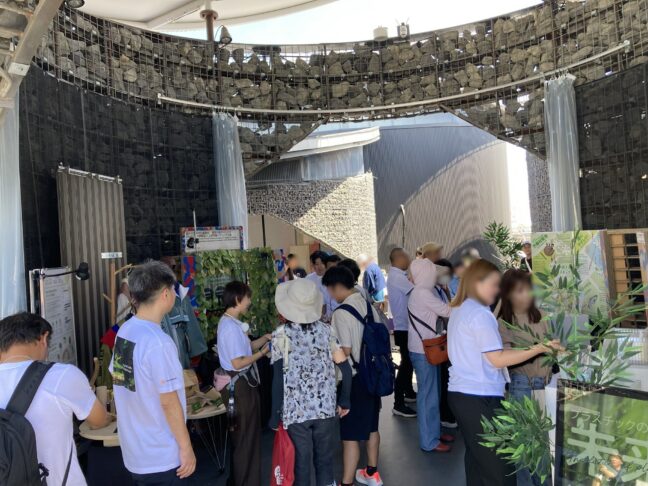 On the right is the exhibit by NiPPO CO.,LTD.